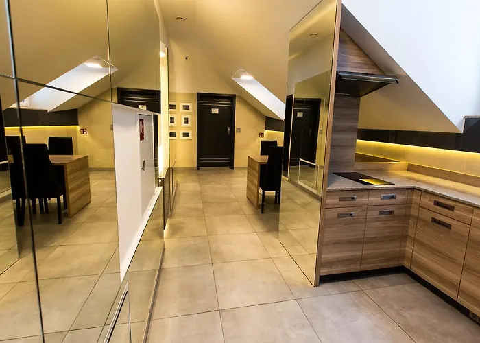 Winterpol Nocleg ze śniadaniem 3*